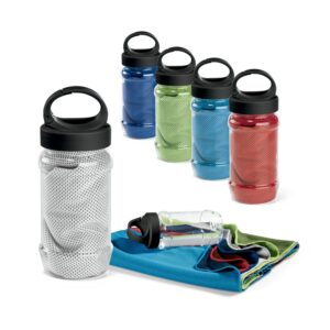 ARTX PLUS. Sporthandtuch aus Polyamid und Polyester mit Flasche (440 mL) aus PP und PET und einem integrierten Karabinerhaken am Deckel - hellgrün, 440 mL