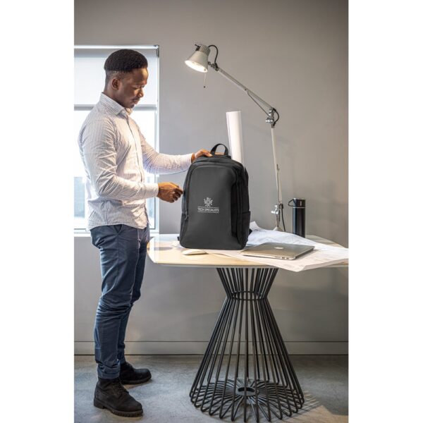 DRAMMEN. Laptop-Rucksack aus hochdichtem 600D-Recycling-Polyester