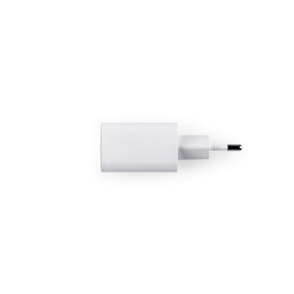 WEGENER. Ladegerät mit USB-A Anschluss 18W und USB-C 20W in Recyceltes ABS (100% rABS)